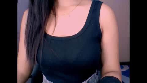 Snapshot of adira_agarwal chatting on 04-06-26, 10:16 vaidehi online show from 04-06-26, 10:16