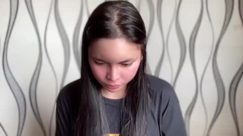 KATE MORE  online show from 03-02-26, 03:41