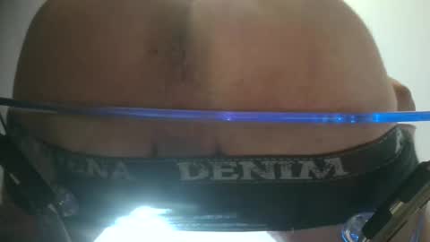 adonysse online show from 10-13-25, 07:19