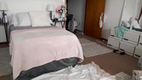 adorable22 online show from 03-11-26, 04:24