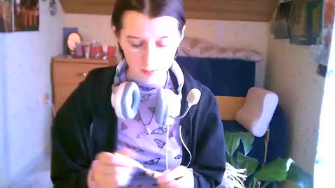 adorable_sparkle online show from 02-11-25, 01:09