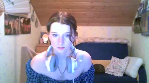 adorable_sparkle online show from 02-14-25, 03:15