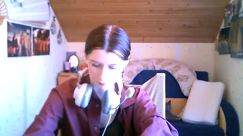 adorable_sparkle online show from 02-19-25, 01:17