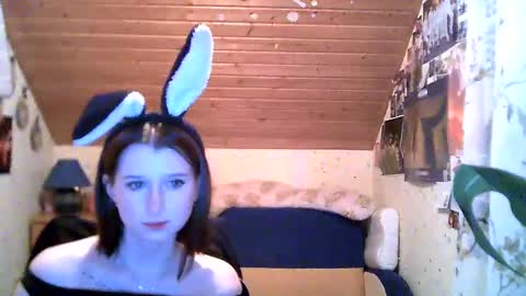 adorable_sparkle online show from 03-12-25, 04:24