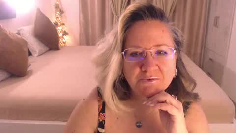 Cryna online show from 01-28-25, 05:00