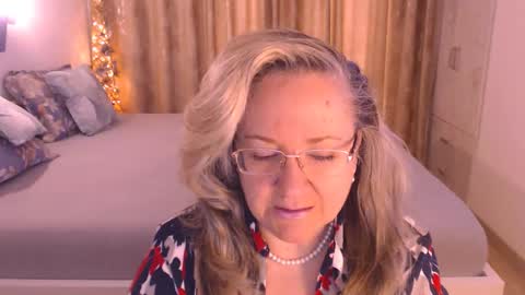 Cryna online show from 03-21-26, 11:26