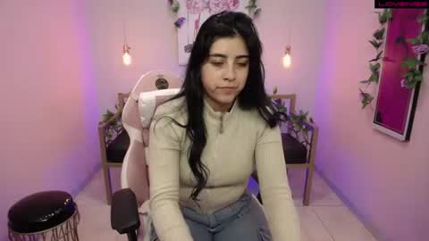 Adri  online show from 07-09-26, 01:04