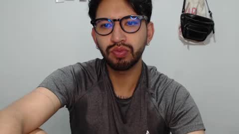 Snapshot of adrian_falcon chatting on 06-16-26, 02:36 Adrian Falcon online show from 06-16-26, 02:36