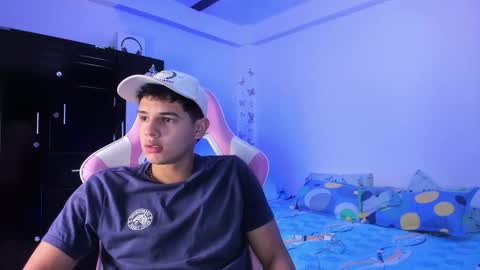 ADRIAN online show from 02-21-26, 06:53