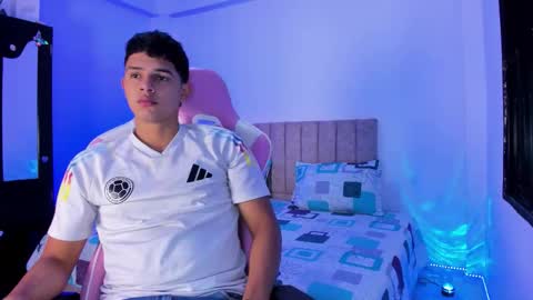 ADRIAN online show from 03-09-26, 07:07