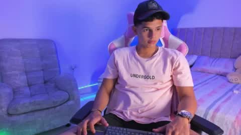 ADRIAN online show from 04-15-26, 06:59