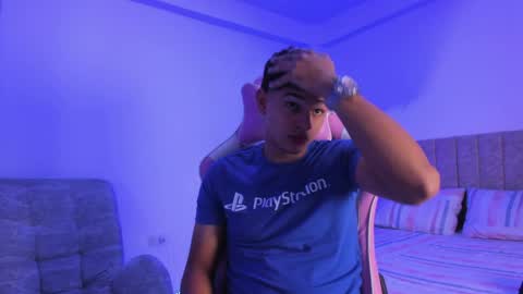 Snapshot of adrian_prime_ chatting on 04-24-26, 07:05 ADRIAN online show from 04-24-26, 07:05