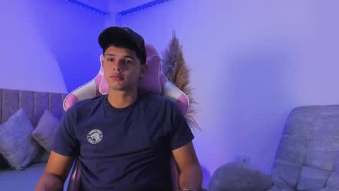 Snapshot of adrian_prime_ chatting on 05-21-26, 06:48 ADRIAN online show from 05-21-26, 06:48