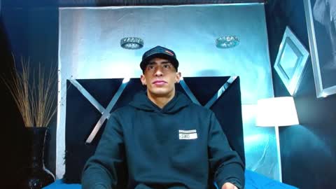   online show from 01-07-25, 11:37