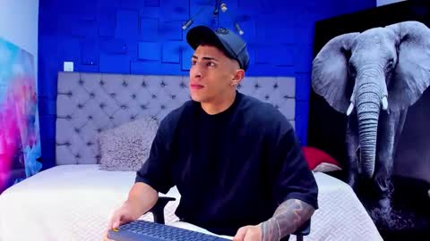   online show from 09-13-25, 11:43