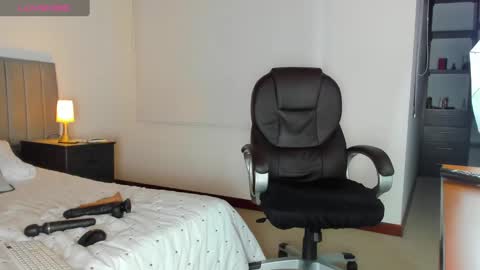 Snapshot of adriana71 chatting on 03-07-25, 02:25 Adriana online show from 03-07-25, 02:25