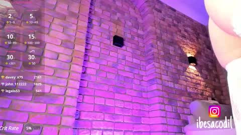 Snapshot of adriana_allen chatting on 01-28-25, 12:57 Adri online show from 01-28-25, 12:57