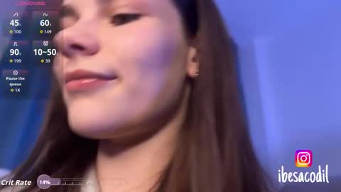 Snapshot of adriana_allen chatting on 09-25-25, 08:23 Adri online show from 09-25-25, 08:23