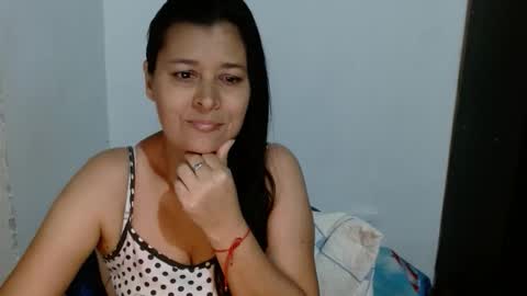 Adriana milf online show from 03-06-26, 03:47