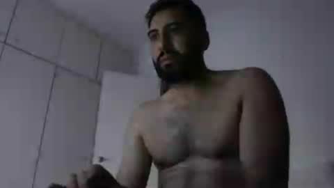Snapshot of adrianbcn chatting on 07-05-26, 06:37 CADRIA6 online show from 07-05-26, 06:37