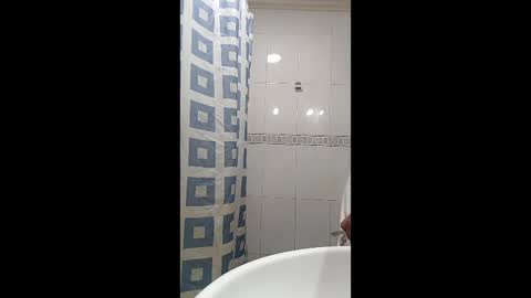 adrianchamonymario12 online show from 02-06-26, 12:37