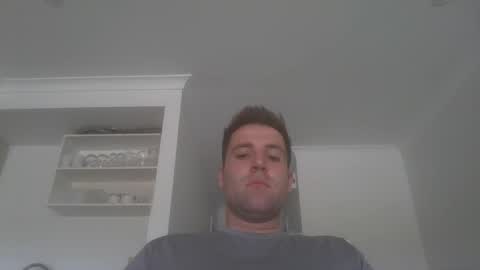 adrianchiodo online show from 10-07-25, 04:42