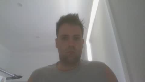 adrianchiodo online show from 10-08-25, 03:26