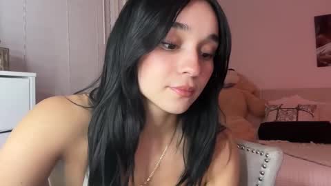 Snapshot of adriannarodriguez chatting on 02-12-25, 04:44 Adrianna  online show from 02-12-25, 04:44