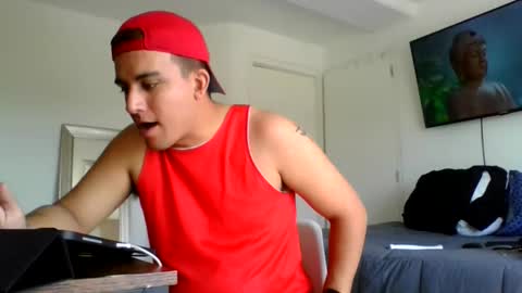 adriannn222 online show from 12-02-25, 07:53