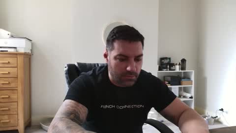 AdrianoMuscle online show from 09-11-25, 08:58