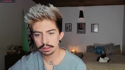 Snapshot of adriansafronov_ chatting on 11-12-25, 03:56 online show from 11-12-25, 03:56