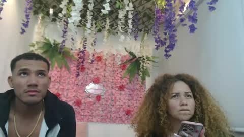 adriel_and_risitos_ online show from 10-01-25, 06:08