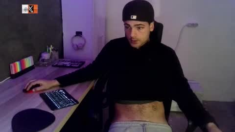 Adriherx online show from 01-15-26, 12:04