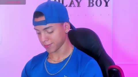 Adrian Lopez online show from 12-03-24, 07:11