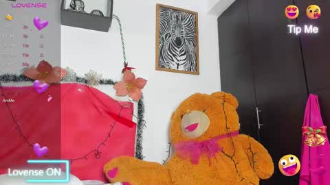 Snapshot of adry_morris chatting on 12-12-24, 05:04 Adry online show from 12-12-24, 05:04