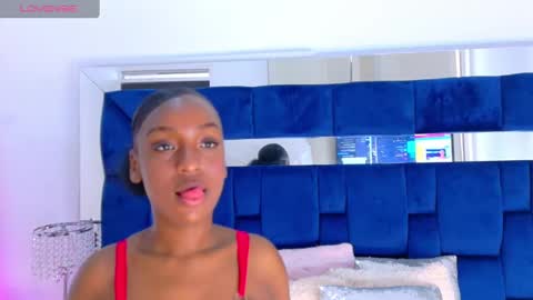 Snapshot of adry_morris chatting on 03-10-25, 06:34 Adry online show from 03-10-25, 06:34