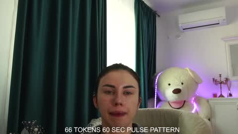 Snapshot of aelia_anara chatting on 01-09-25, 08:34 Aelia online show from 01-09-25, 08:34