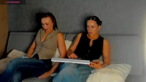 Snapshot of aelin_day chatting on 04-30-26, 07:14 Adele online show from 04-30-26, 07:14