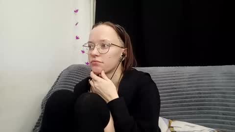 Snapshot of aelita_night chatting on 01-08-25, 05:59 aelita_night online show from 01-08-25, 05:59