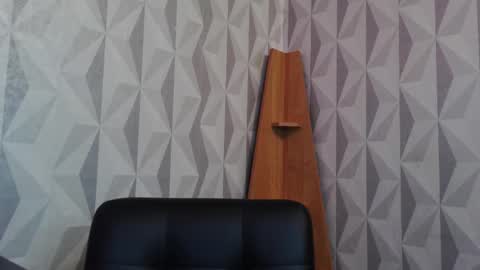 Snapshot of aelita_night chatting on 09-24-25, 06:11 aelita_night online show from 09-24-25, 06:11