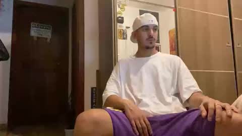 Luci online show from 11-05-25, 02:55