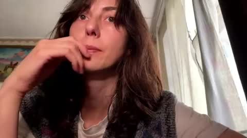 Snapshot of aevra chatting on 07-07-26, 04:11 vegans taste better online show from 07-07-26, 04:11