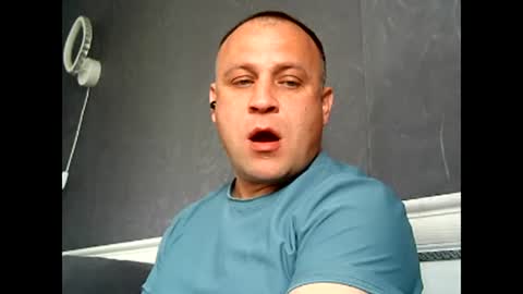 Snapshot of afonya342 chatting on 04-18-26, 07:12 Sasha online show from 04-18-26, 07:12