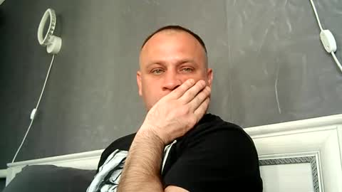 Snapshot of afonya342 chatting on 04-23-26, 06:25 Sasha online show from 04-23-26, 06:25