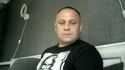 Snapshot of afonya342 chatting on 04-25-26, 05:21 Sasha online show from 04-25-26, 05:21