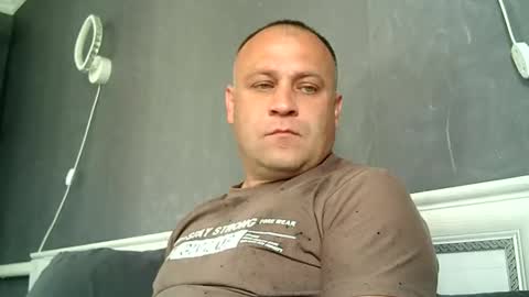 Snapshot of afonya342 chatting on 05-17-26, 05:27 Sasha online show from 05-17-26, 05:27