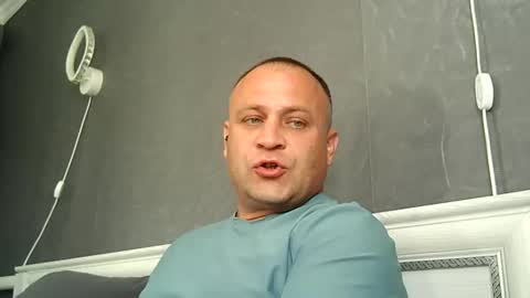 Snapshot of afonya342 chatting on 06-05-26, 08:31 Sasha online show from 06-05-26, 08:31