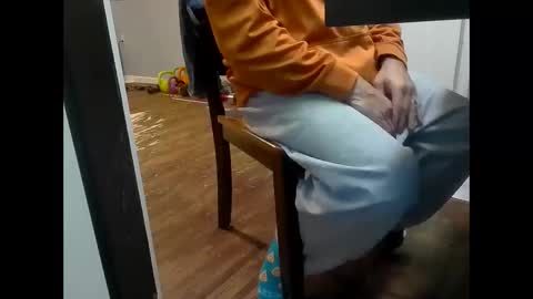 afr10221966 online show from 10-03-25, 01:24