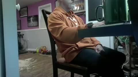 afr10221966 online show from 10-12-25, 11:42