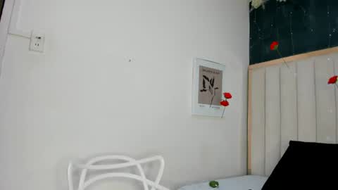 Snapshot of africa_holmes chatting on 07-01-26, 02:35 Africa online show from 07-01-26, 02:35